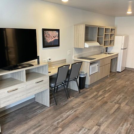 Woodspring Suites Charlotte Airport Eksteriør bilde